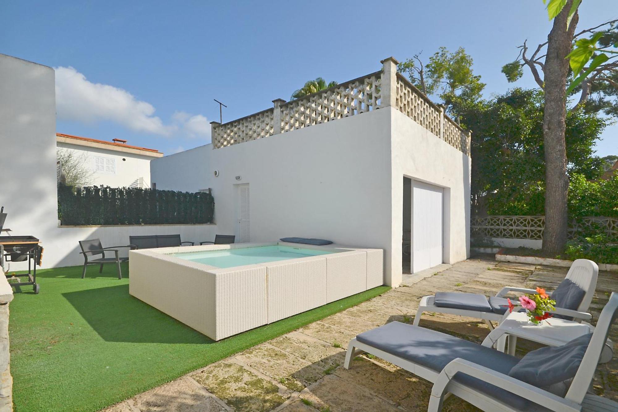 Holiday home Diana